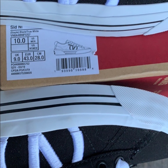 VANS STAPLE BLACK/TRUE WHITE MEN’S - Picture 10 of 16